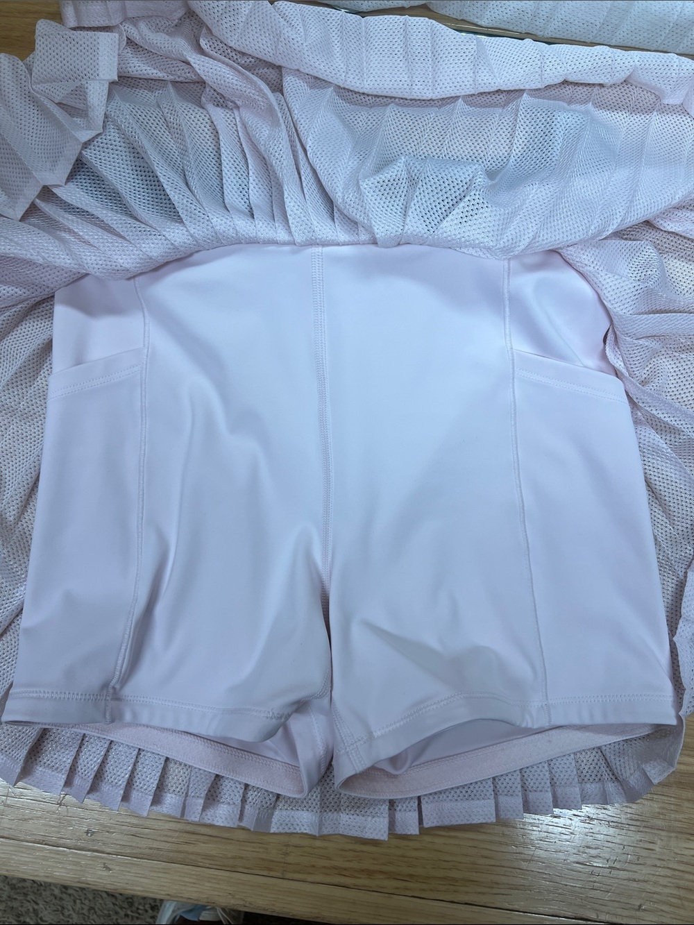 Athleta Pleated Pinnacle Tennis Skirt in Light Pink, Navy Band, XS - Picture 5 of 5
